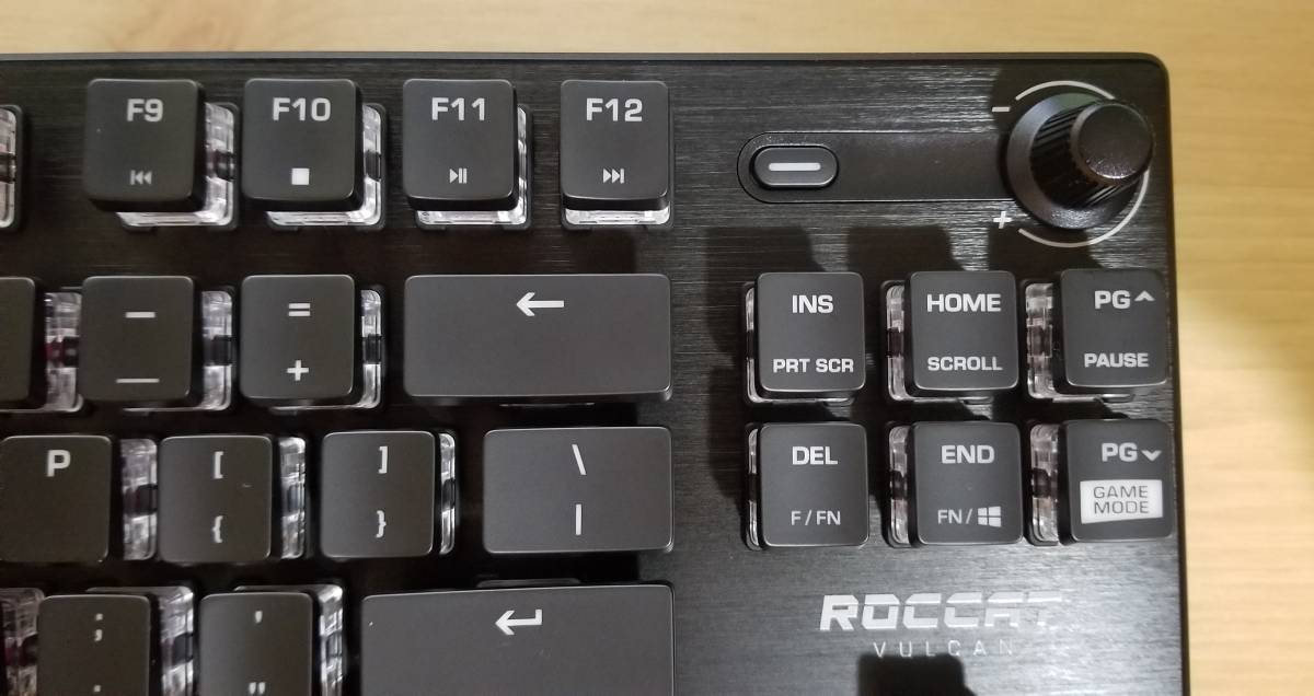 Roccat製 Vulcan Tkl Pro をレビュー 光学式スイッチを採用した実用性の高いキーボード Appliv Topics