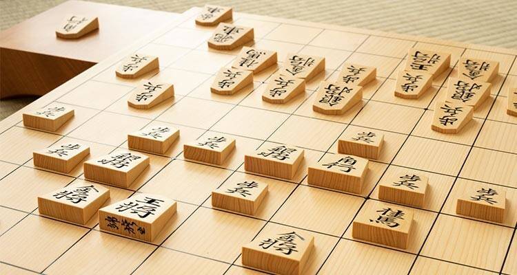おすすめ将棋アプリ　駒の動かし方から勝利への手筋まで伝授！