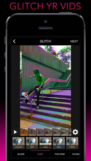 「Glitch Wizard - Distort Photos to Trippy GIFs」のスクリーンショット 3枚目