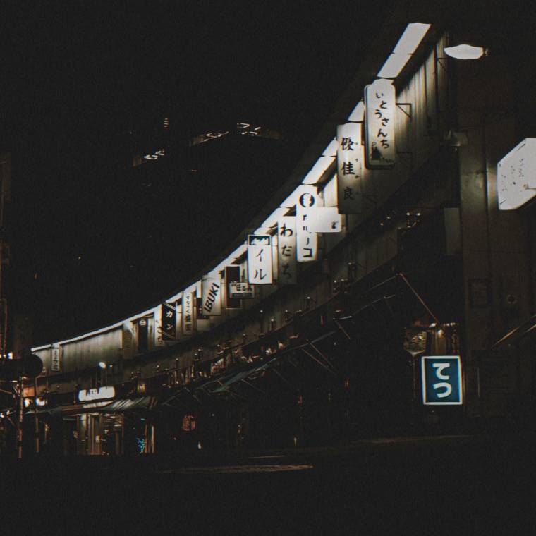 エモい写真が撮れる✨自撮りOK✨スマホ転送OK✨Nikon D5200