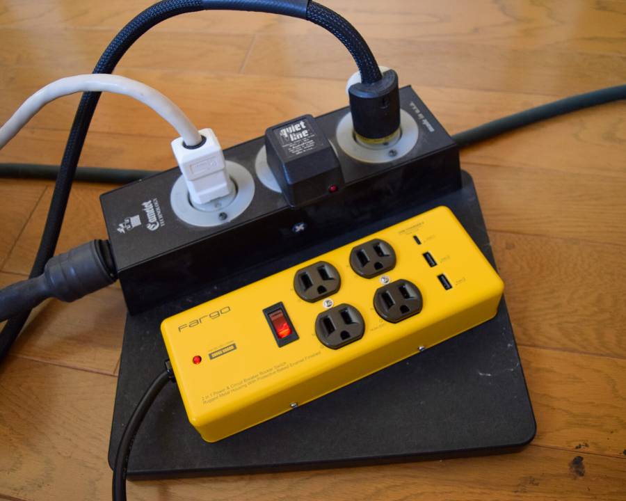 Fargoの電源タップ「STEEL TAP SERIES」