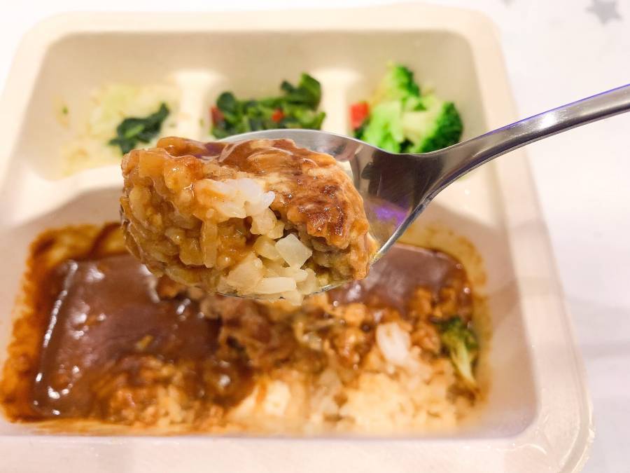 CoCo壱番屋ハンバーグチーズのビーフカレー