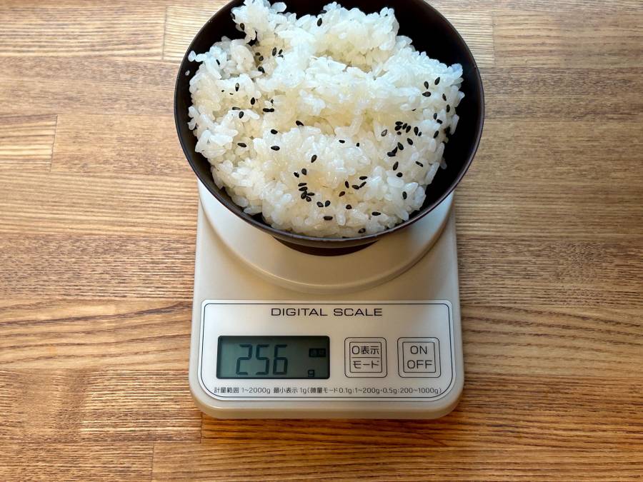 コンビニ弁当のご飯のボリューム