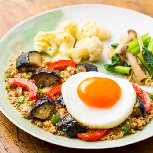 とろーりタイ風コク旨ガパオ