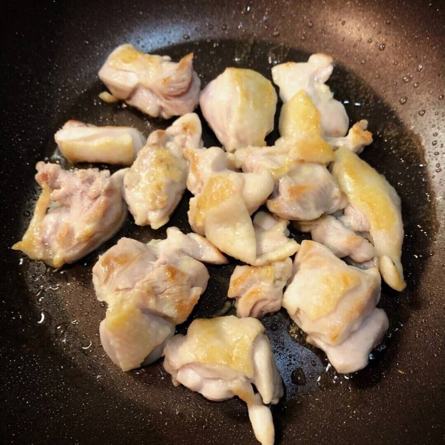ヨシケイ「包丁いらず♪ 鶏肉のコクうまみそ丼」のレビュー画像2