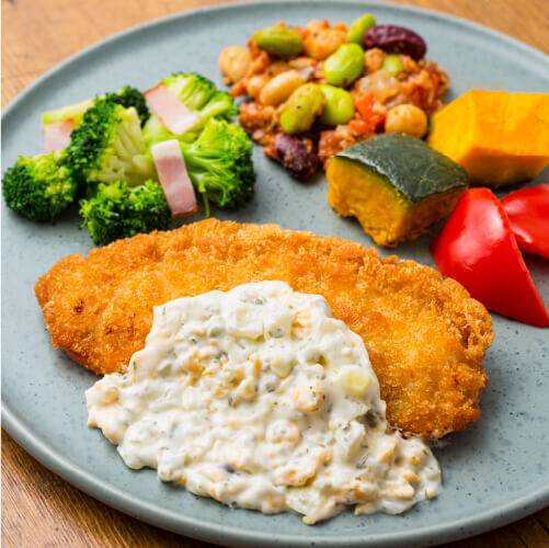 幸せタルタルの国産サーモンフライ