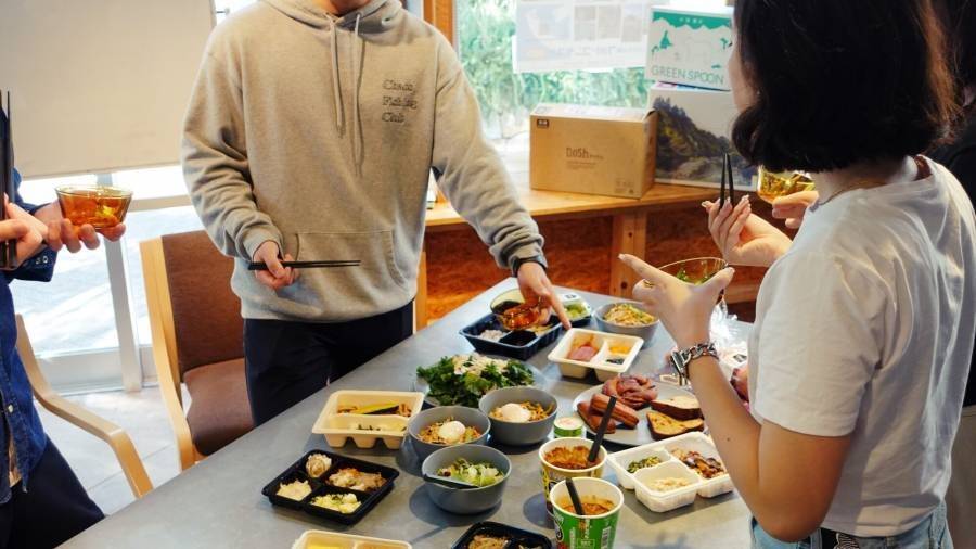 実食会のときの様子