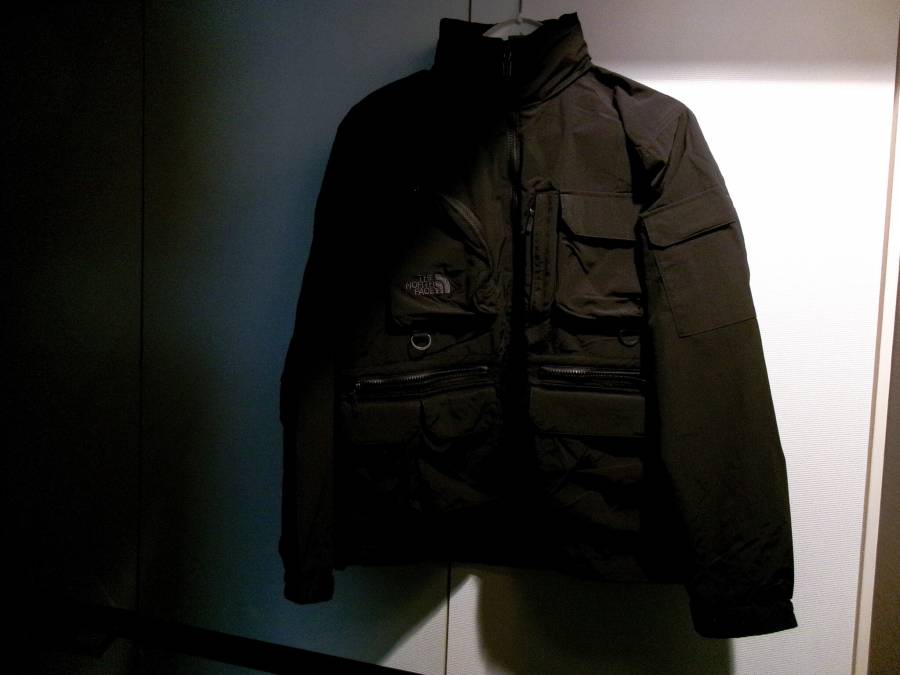 ノースフェイスのフィールドユーティリティジャケット（メンズ）