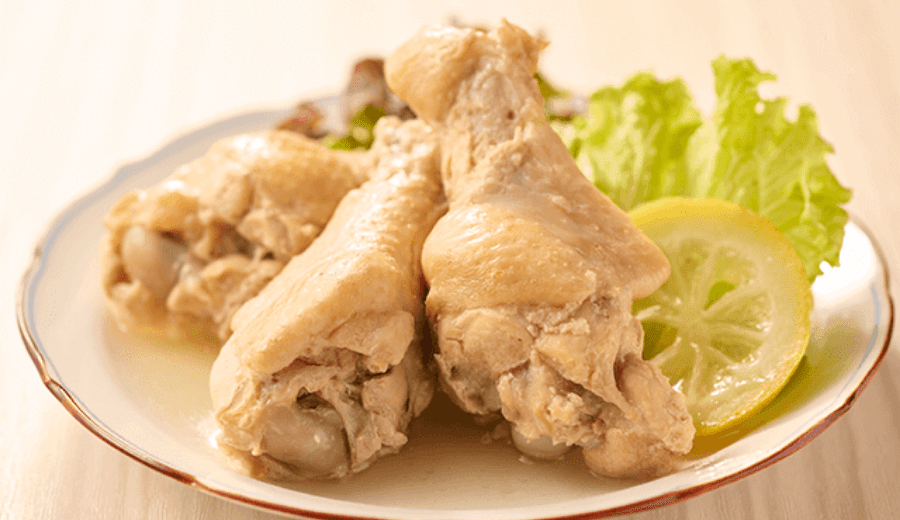 さっぱりレモンと鶏肉のうま味 鶏手羽元の塩レモン煮