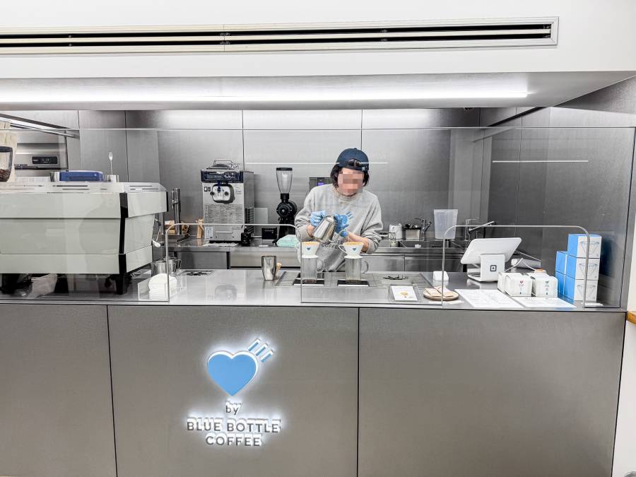 スリー・アフリカズ： フルーティーで爽やかな朝の一杯に