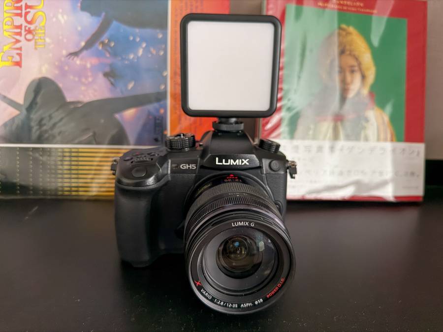 カメラにつけたビデオライト