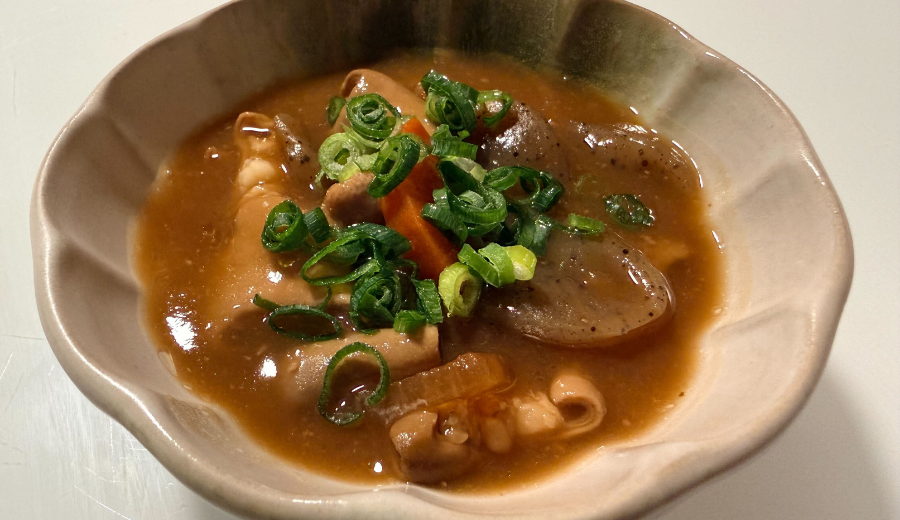 FitDish　 こんにゃく入り牛もつ煮込み