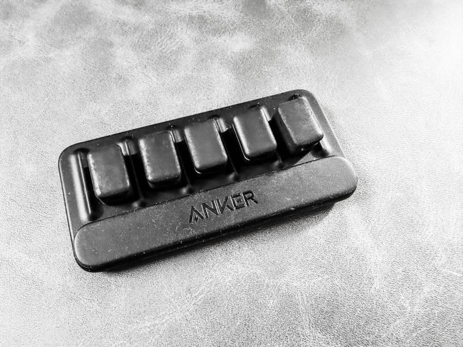 Anker Magnetic Cable Holder