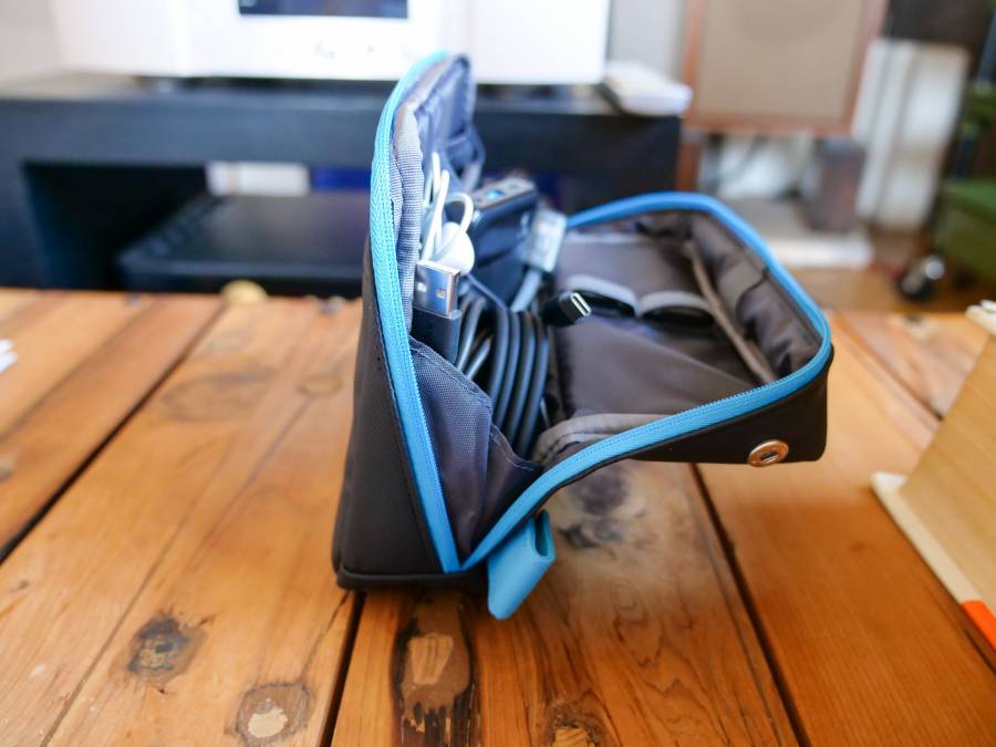 Anker Smart Pouch Supported by KOKUYO