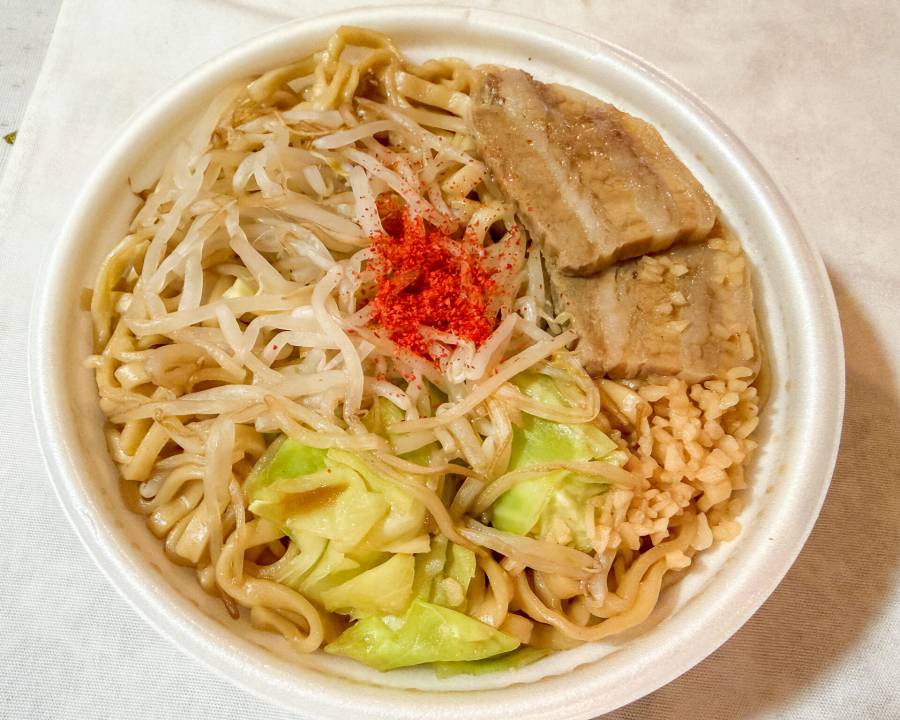 ラーメン荘 歴史を刻め 監修 豚ラーメン