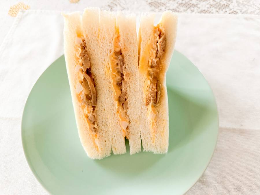 テリヤキチキンとたまごのサンド