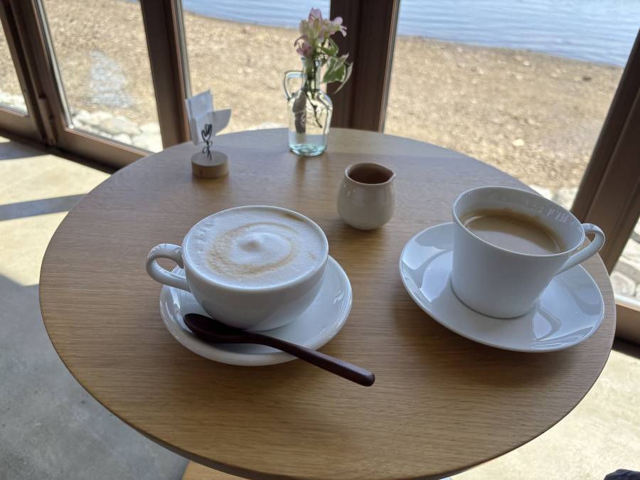 デートで行った野尻湖のカフェのコーヒー