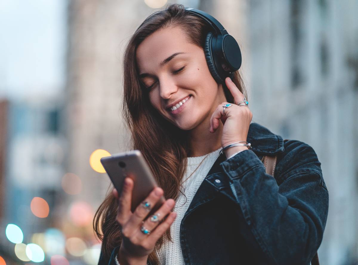 厳選 オフラインで聴ける音楽アプリおすすめ5選 Dl機能で通信量節約 Appliv Topics